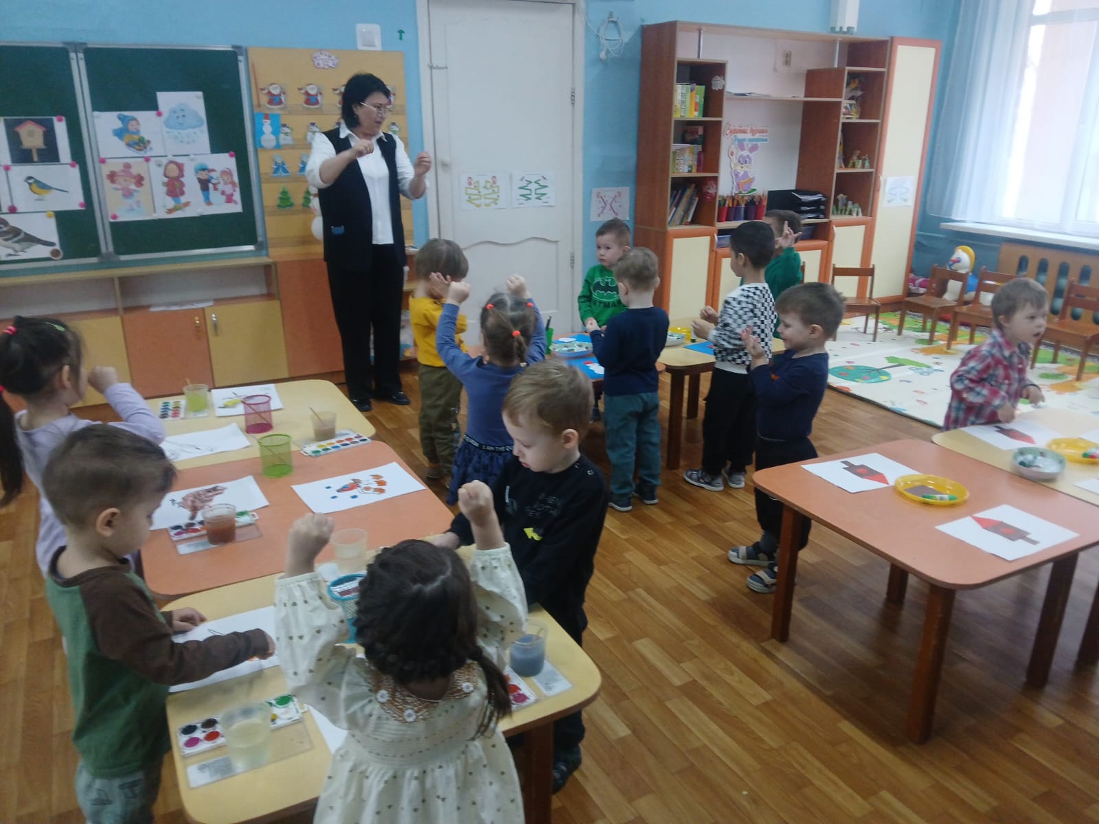 ОТКРЫТАЯ ОРГАНИЗОВАННАЯ ДЕЯТЕЛЬНОСТЬ. СРЕДНЯЯ ГРУППА "ЦЫПЛЕНОК"